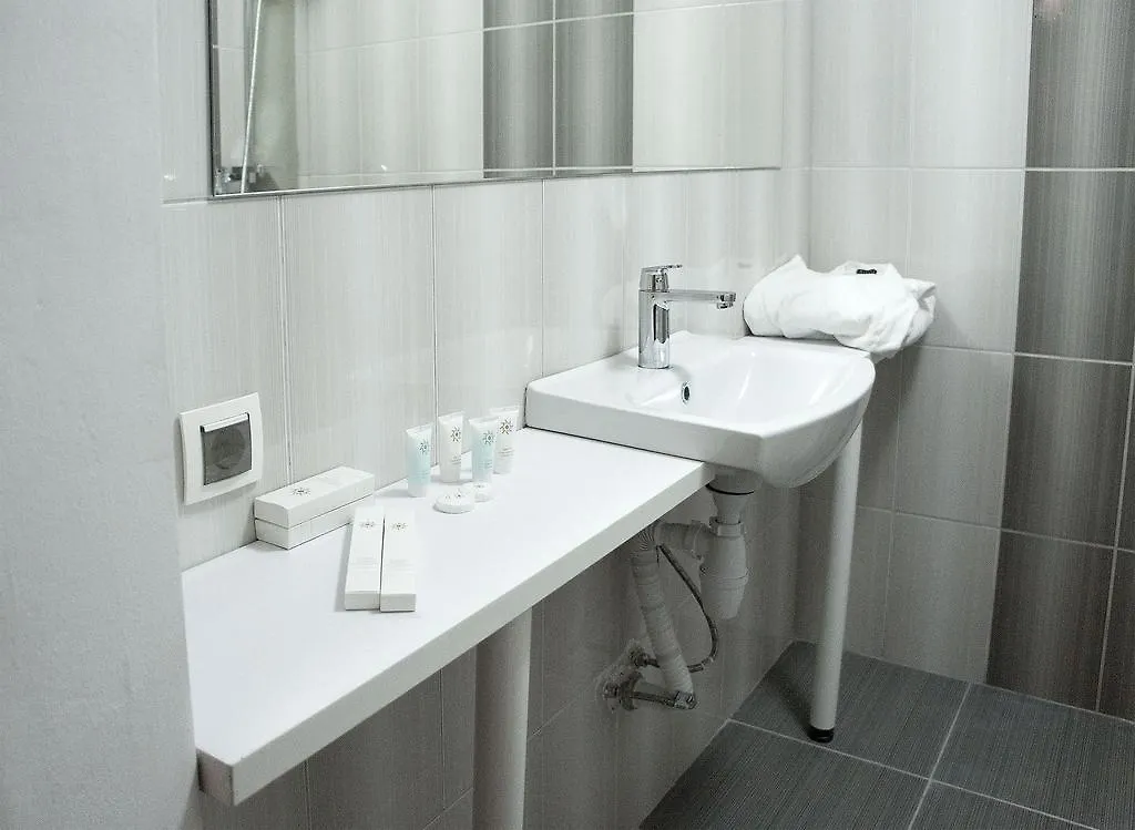 Travel Inn Nur-Sultan  Hotel Nur-Sultan (Astana)
